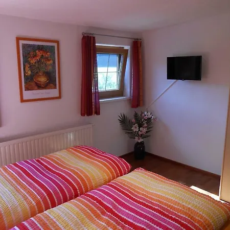 Haus Heiserer *